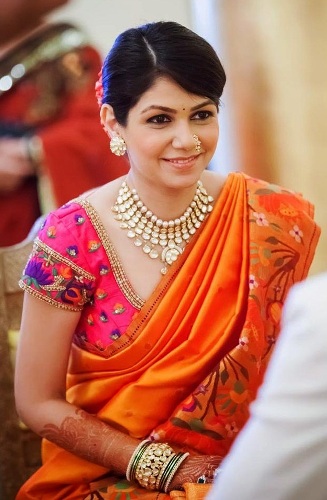 A Maharashtrian tervező, Nauvari Saree