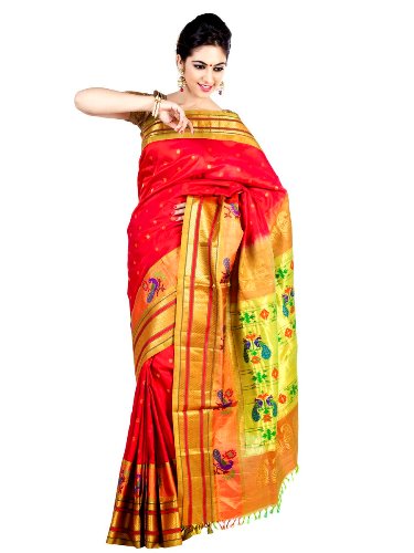 A művészi Nauvari Paithani Saree