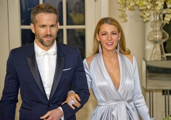 Blake Lively ja Ryan Reynoldsin vauva numero kolme näyttävät häikäiseviltä julkisuudessa