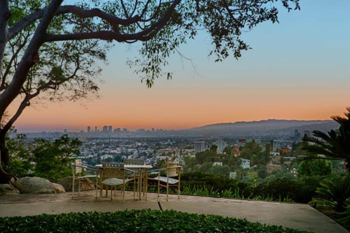 Vähemmän kuin nolla elokuvaterassi näkymä los angeles silvertop arkkitehdit house john lautner