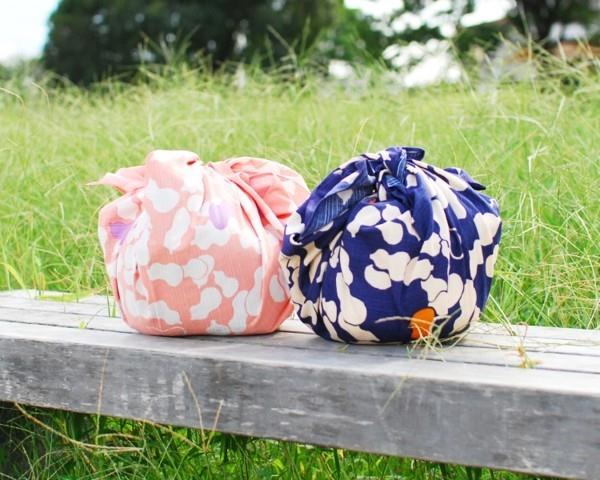 japanilainen furoshiki -kankaan taittotekniikka