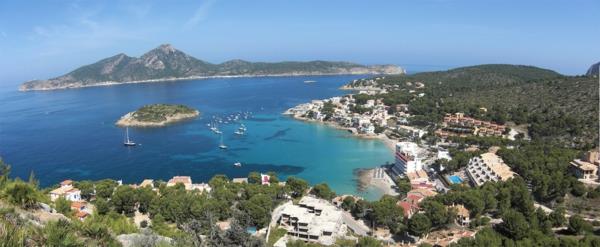 mallorcan loma sant elm panorama la dragonera island