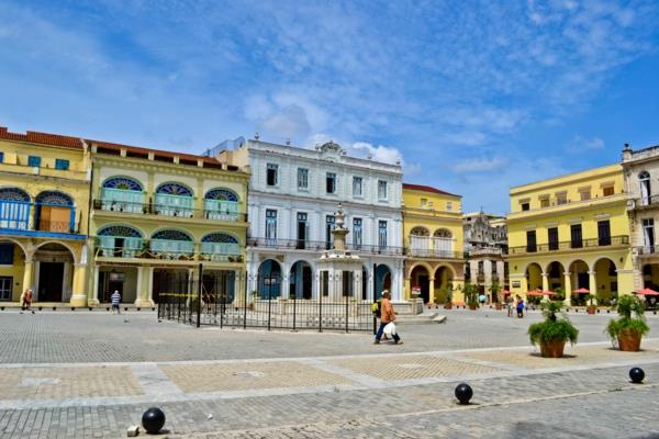 matkustaa Kuubaan loma plaza de armas