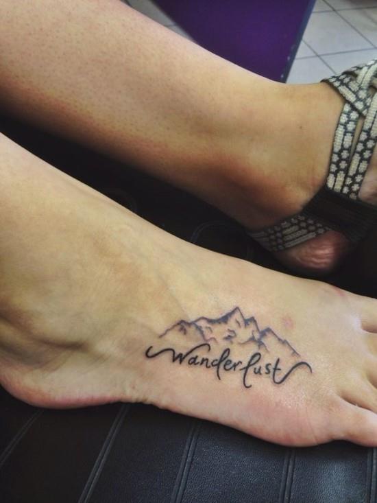 Wanderlust tatuointi ideoita jalka ylös