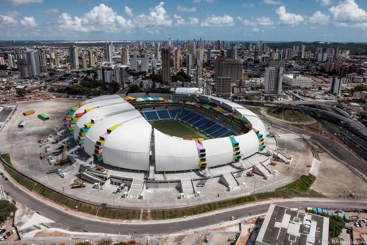 maailmancup Brasilia moderni arkkitehtuuri jalkapallostadion casa futebol bird view